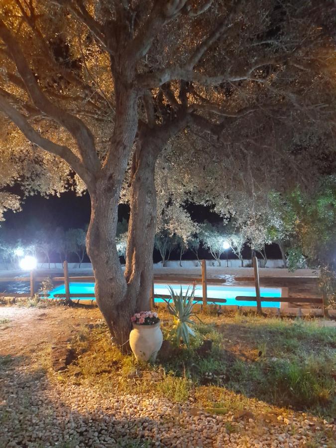 Onifai Agriturismo Palas De Serra Country Resort מראה חיצוני תמונה