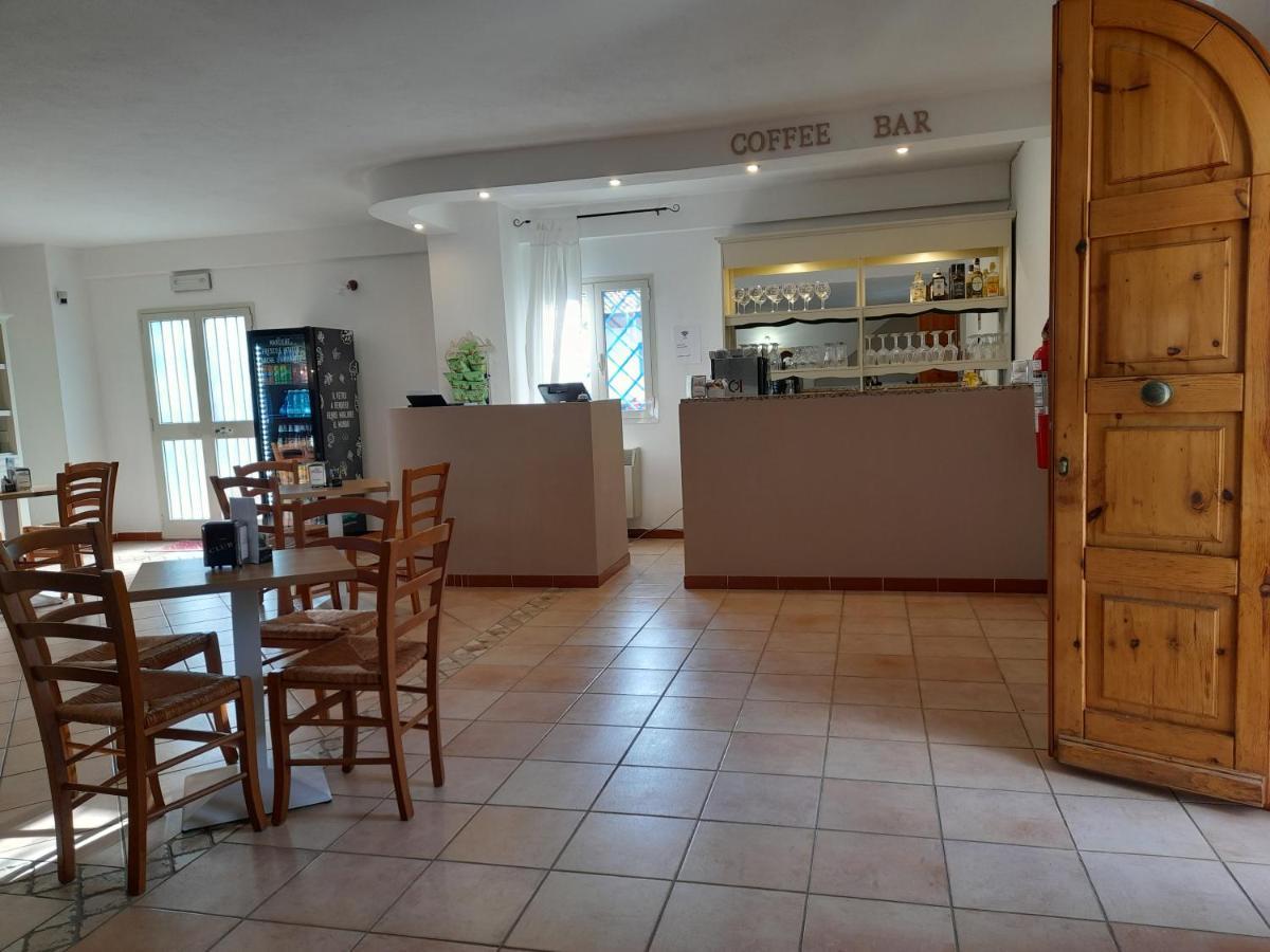 Onifai Agriturismo Palas De Serra Country Resort מראה חיצוני תמונה